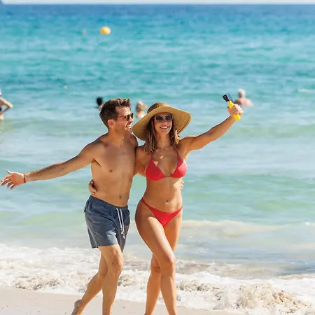 Отель Cm Playa Del Moro