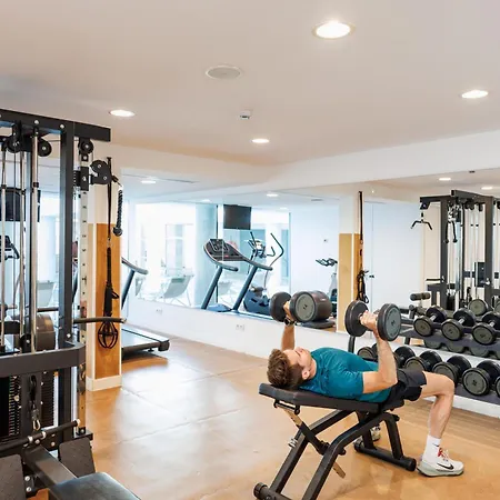 Отель Cm Playa Del Moro 4*