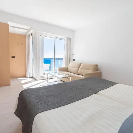 Cm Playa Del Moro Кала Миллор