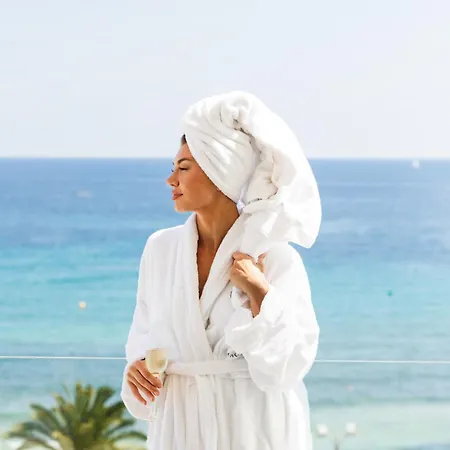 酒店 Cm Playa Del Moro 4*