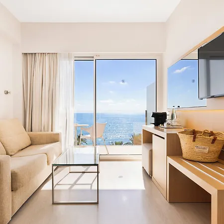 Cm Playa Del Moro 4*