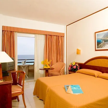 Cm Playa Del Moro Кала Миллор